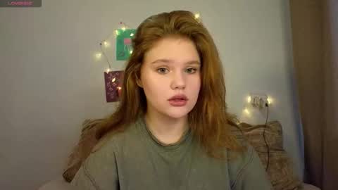 hi Im Mina  online show from 03-18-26, 02:04