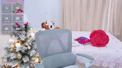 Snapshot of mina_686 chatting on 12-17-25, 08:20 mina_686 online show from 12-17-25, 08:20