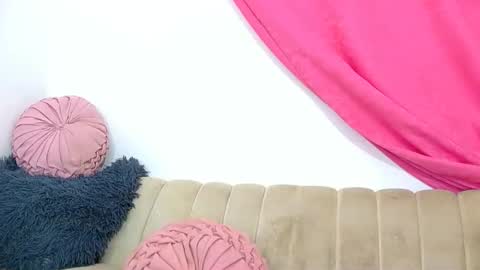 Snapshot of mina_hotty chatting on 05-04-26, 03:30 mina_hotty online show from 05-04-26, 03:30