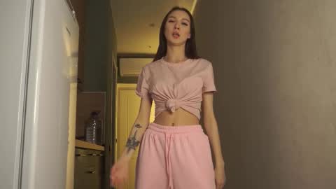 Mira online show from 03-27-26, 08:20