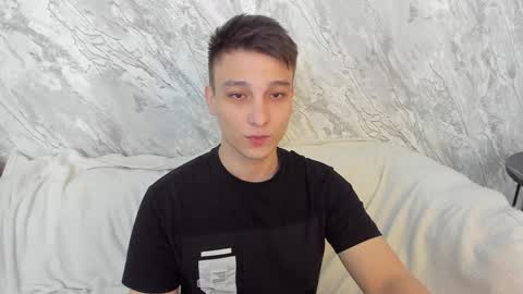 minato_kono online show from 02-02-25, 03:28