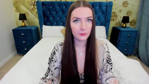 Snapshot of minchelskatrina chatting on 12-17-24, 12:33 minchelskatrina online show from 12-17-24, 12:33