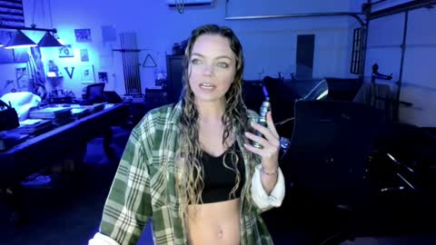 Mindy Mars online show from 02-28-25, 04:20