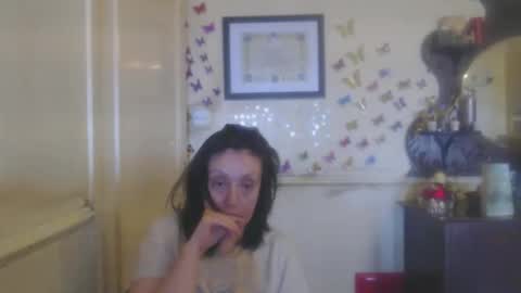 please subscribe to my fansly  please no video or photos must be recorded or re sold online show from 04-23-26, 11:31
