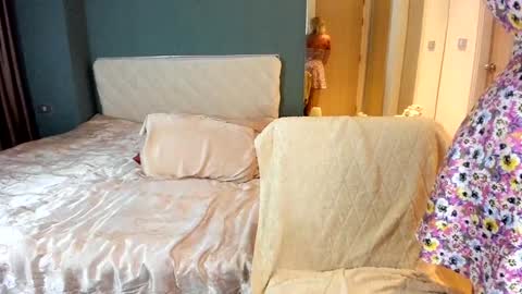 Minerva online show from 12-05-24, 03:28