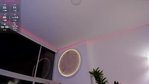 Snapshot of ming_yue_ chatting on 03-05-25, 06:01 My name is Fer Nice to meet you give it a thumbs up please its important online show from 03-05-25, 06:01