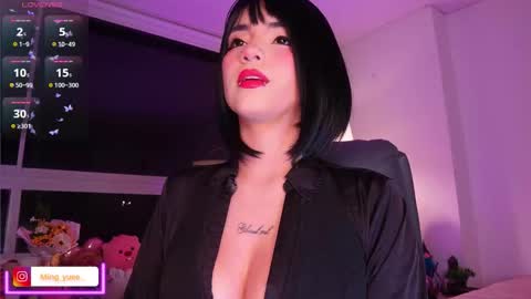 Snapshot of ming_yue_ chatting on 11-11-25, 04:12 My name is Fer Nice to meet you give it a thumbs up please its important online show from 11-11-25, 04:12