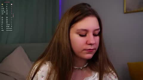 Mary online show from 04-04-26, 01:26