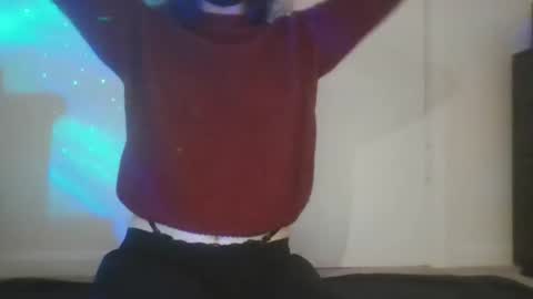 Snapshot of mini_marshmallows chatting on 01-05-26, 11:30 mini_marshmallows online show from 01-05-26, 11:30