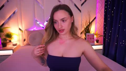 Snapshot of minifox_ chatting on 03-04-26, 07:36 minifox_ online show from 03-04-26, 07:36