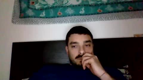 Snapshot of minimini2092 chatting on 03-11-26, 04:24 minimini2092 online show from 03-11-26, 04:24