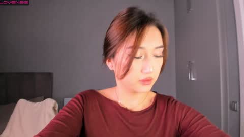 Snapshot of minnie_jin chatting on 02-07-25, 02:37 minnie_jin online show from 02-07-25, 02:37