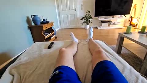 Snapshot of minongi chatting on 11-22-25, 11:31 Jesse J. online show from 11-22-25, 11:31