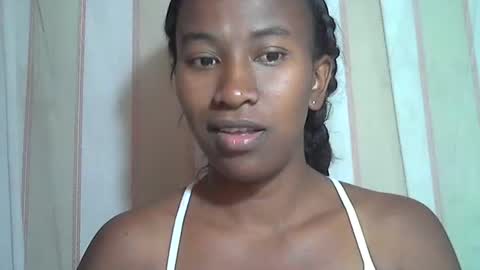 minouch211907 online show from 10-21-25, 07:42