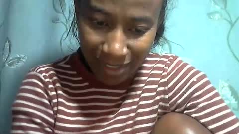 minouch211907 online show from 03-04-26, 02:17