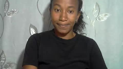 minouch211907 online show from 03-08-26, 02:37