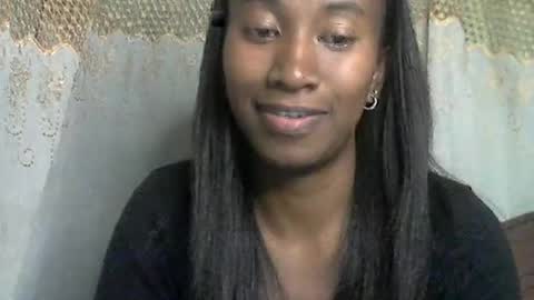 Snapshot of minouch211907 chatting on 06-07-26, 05:16 minouch211907 online show from 06-07-26, 05:16