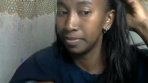 Snapshot of minouch211907 chatting on 06-14-26, 02:41 minouch211907 online show from 06-14-26, 02:41