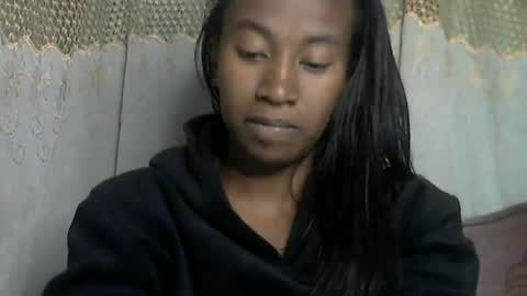 Snapshot of minouch211907 chatting on 06-22-26, 06:16 minouch211907 online show from 06-22-26, 06:16