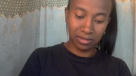 Snapshot of minouch211907 chatting on 06-28-26, 12:55 minouch211907 online show from 06-28-26, 12:55