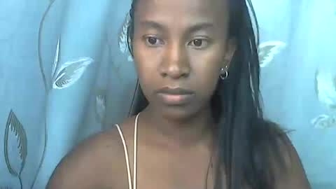 Snapshot of minouch211907 chatting on 07-05-26, 09:38 minouch211907 online show from 07-05-26, 09:38