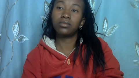 Snapshot of minouch211907 chatting on 07-08-26, 03:11 minouch211907 online show from 07-08-26, 03:11