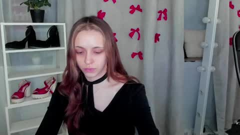 Snapshot of mipsymipson chatting on 02-11-25, 10:04 NEXT STREAM NOVEMBER 27282930 online show from 02-11-25, 10:04