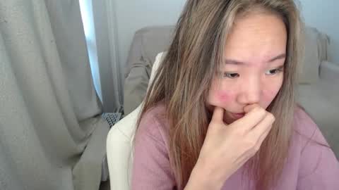 Snapshot of mira_g chatting on 09-19-25, 06:59 mira_g online show from 09-19-25, 06:59