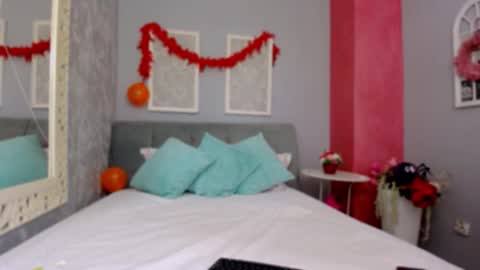 Mira online show from 11-19-25, 05:51