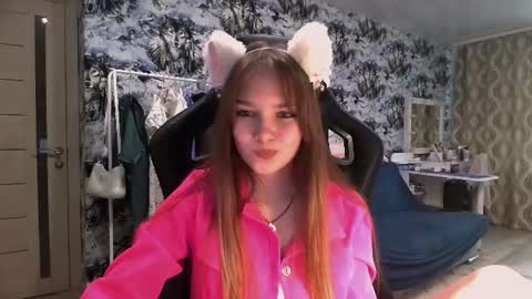 Snapshot of mira_princess chatting on 07-04-26, 02:56 MIRAcle online show from 07-04-26, 02:56