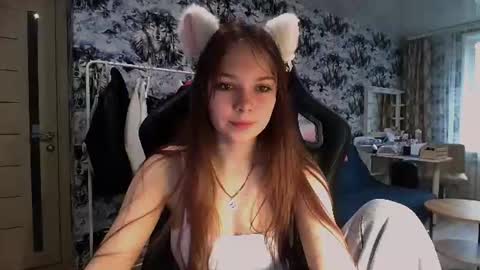 Snapshot of mira_princess chatting on 07-18-26, 10:41 MIRAcle online show from 07-18-26, 10:41