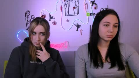 Mira online show from 01-14-26, 05:46