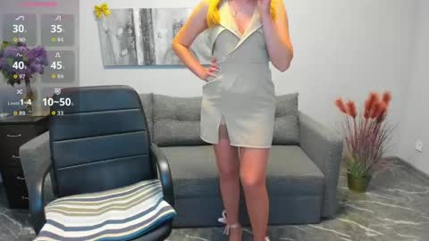 Snapshot of mira_whitme chatting on 05-07-26, 11:37 Mira online show from 05-07-26, 11:37