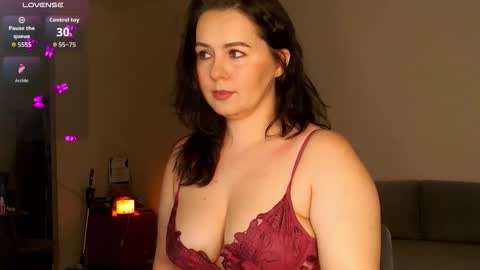 Meera online show from 03-20-26, 11:53