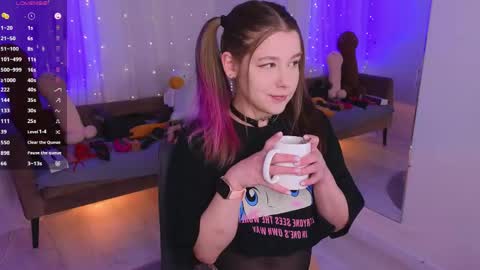 Mira  online show from 04-09-26, 06:13