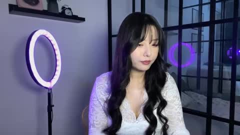 Snapshot of mirafloat chatting on 09-28-25, 04:56 mirafloat online show from 09-28-25, 04:56