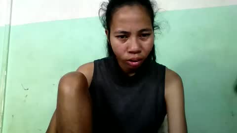 Snapshot of mirah881 chatting on 10-06-25, 05:49 mirah881 online show from 10-06-25, 05:49