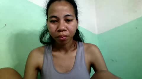 Snapshot of mirah881 chatting on 11-12-25, 02:56 mirah881 online show from 11-12-25, 02:56