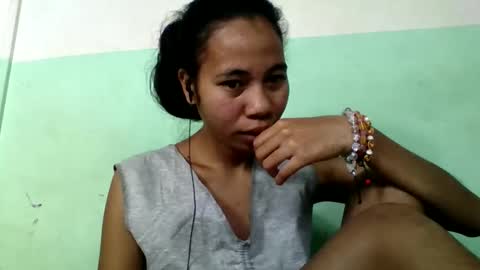 Snapshot of mirah881 chatting on 11-14-25, 07:29 mirah881 online show from 11-14-25, 07:29