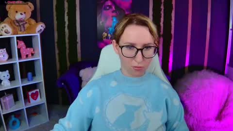 Mira online show from 07-18-26, 06:17