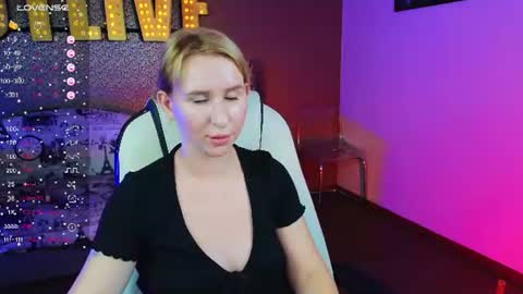 Mira online show from 07-31-26, 04:17