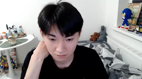              online show from 10-12-25, 04:00