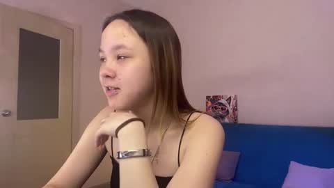 Snapshot of miranda_holms chatting on 07-08-26, 05:01 miranda_holms online show from 07-08-26, 05:01