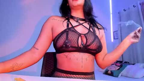 Miranda online show from 11-24-25, 03:56