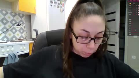 Snapshot of miranda_wish chatting on 01-07-26, 02:08 MIRANDA online show from 01-07-26, 02:08