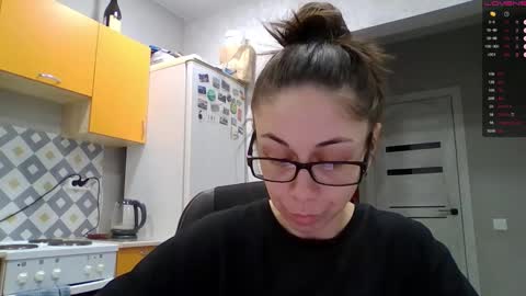 Snapshot of miranda_wish chatting on 01-15-26, 12:10 MIRANDA online show from 01-15-26, 12:10