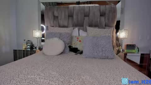 Snapshot of mirandacollins_ chatting on 05-15-26, 11:45 Miranda online show from 05-15-26, 11:45