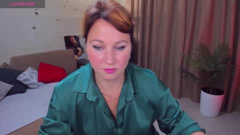 MirandaDyson online show from 09-13-25, 10:15