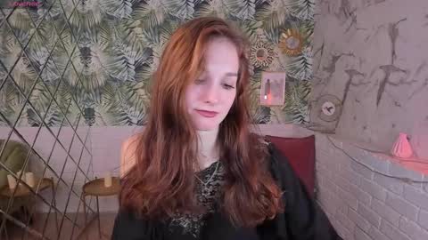 Snapshot of mirandaglow chatting on 01-22-25, 05:48 Miranda online show from 01-22-25, 05:48