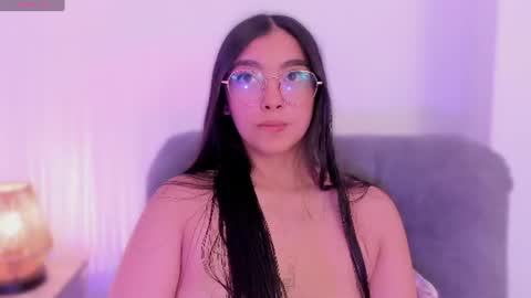Snapshot of mirandajohnson_ chatting on 07-19-26, 07:28 Miranda online show from 07-19-26, 07:28